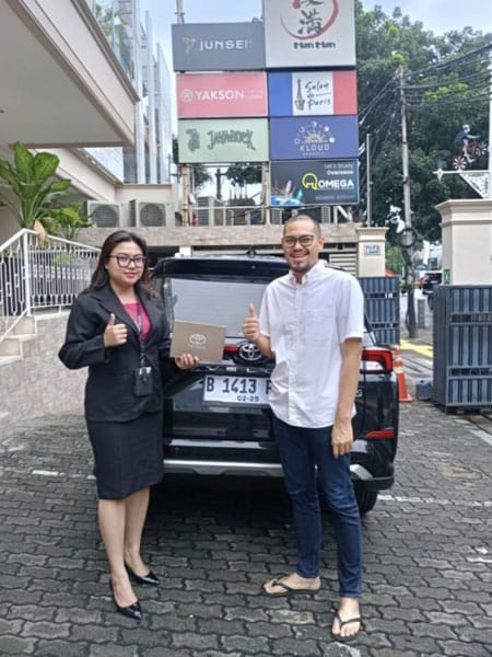 sales-toyota-tangsel